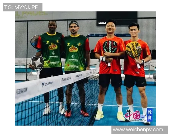 深圳网球队的团队协作之道：网球巨献背后的默契与拼搏精神探秘