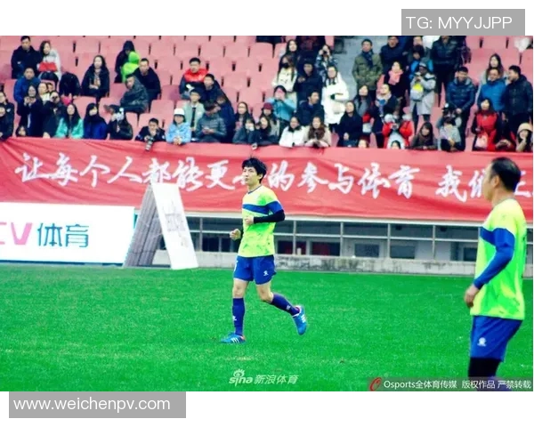 足球明星不当行为引发争议视频曝光引发社会热议与关注 足球明星不当行为引发争议视频曝光引发社会热议与关注