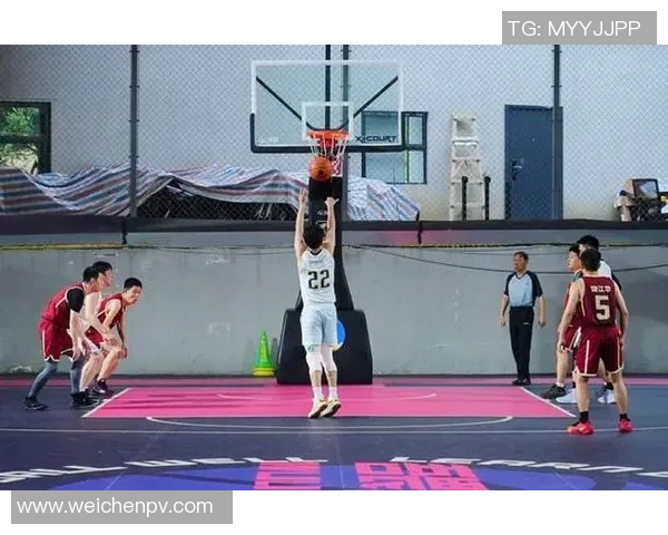 成都篮球队在冠军赛中的耐力与毅力展现全场精彩表现