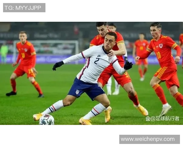 女粉丝追逐足球明星的热情与梦想背后的故事与感动 女粉丝追逐足球明星的热情与梦想背后的故事与感动